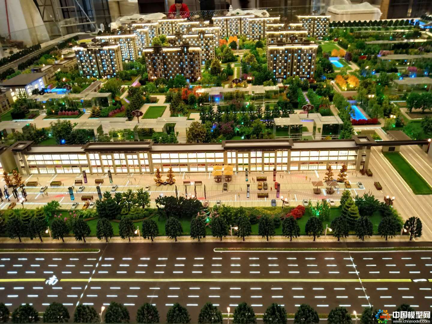樓盤沙盤模型制作、別墅沙盤模型制作、城市規(guī)劃沙盤制作、建筑模型設(shè)計制作、工業(yè)模型設(shè)計制作、數(shù)字多媒體沙盤制作